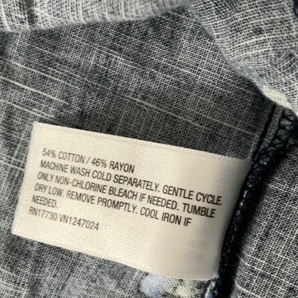 Universal Thread - Women's Flutter Short Sleeve Mini
Skater Dress Size L - Picture 12 of 12